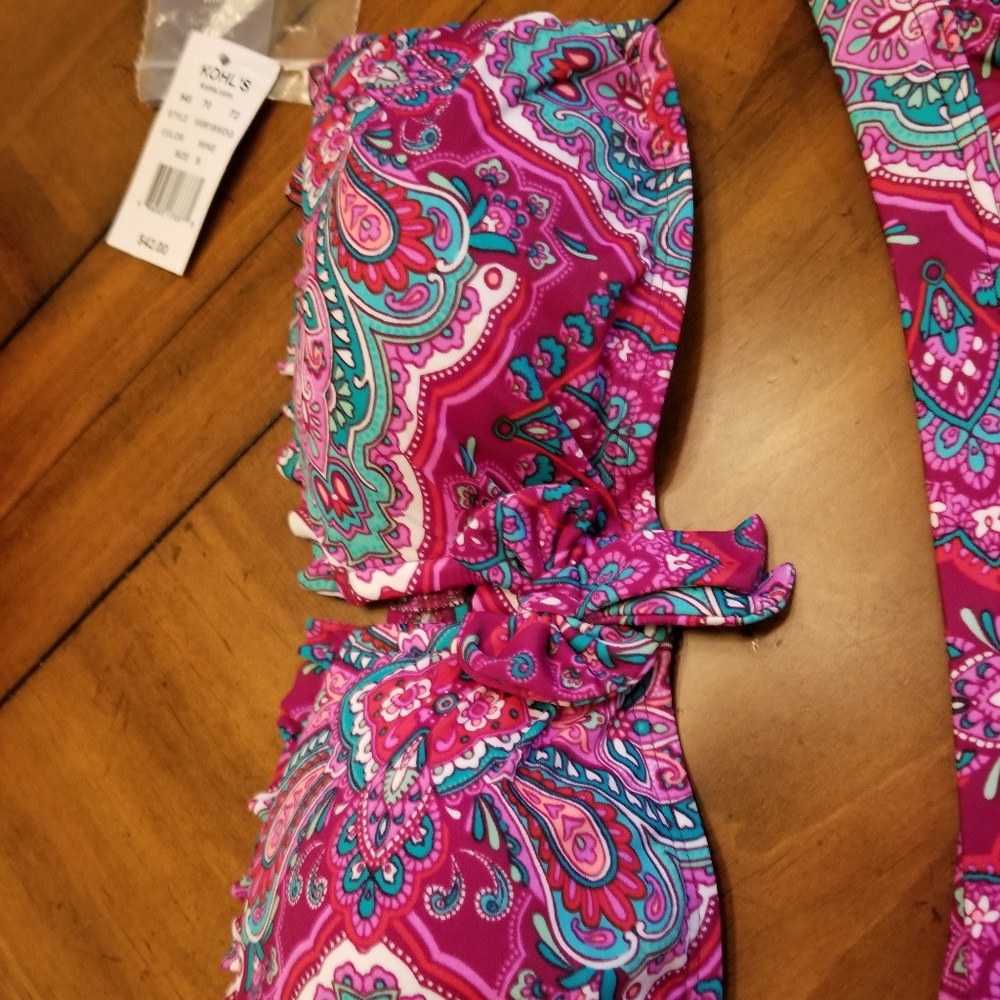 Bathing suit